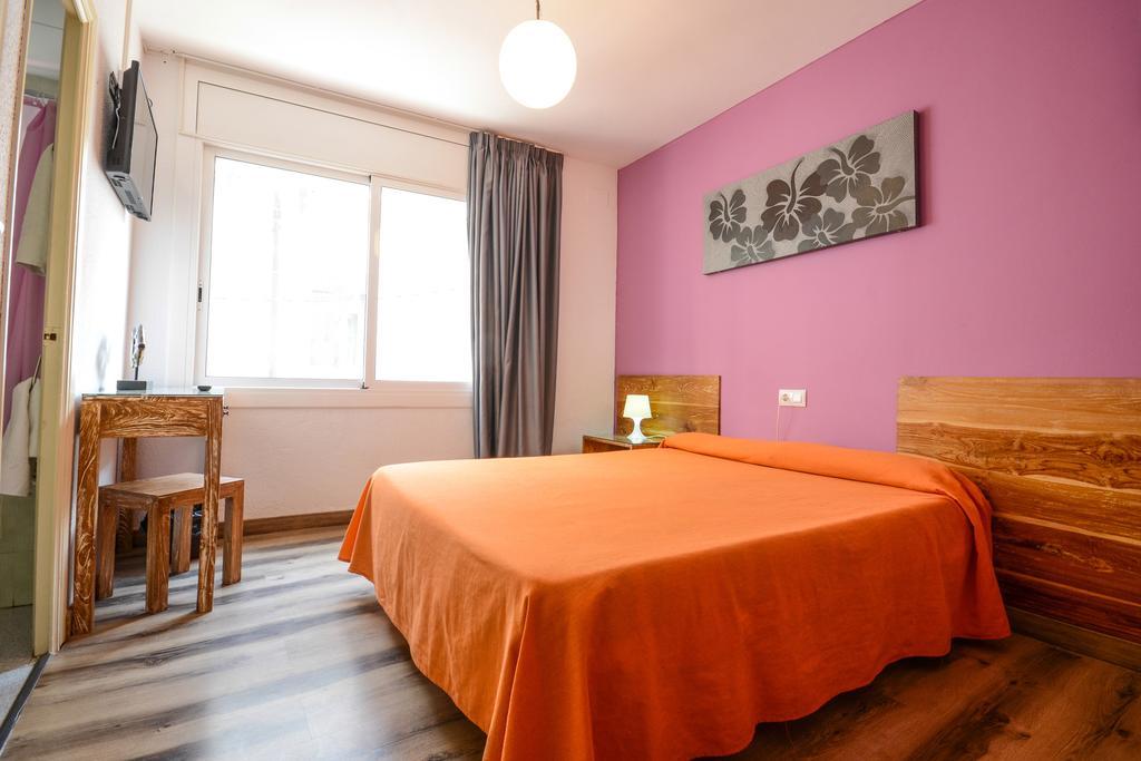 Hostal Ancora Lloret de Mar Extérieur photo
